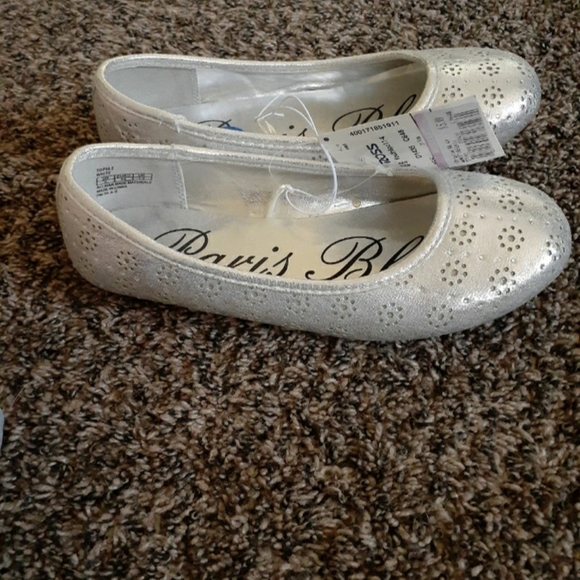 Paris blue flats - Picture 2 of 4